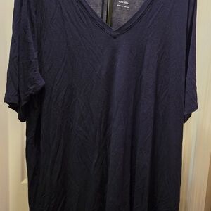 Torrid Dark Blue V-Neck Short Sleeve Tee